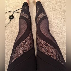 Lululemon black Lace Panel Leggings size 4…I don’t think these are made anymore!